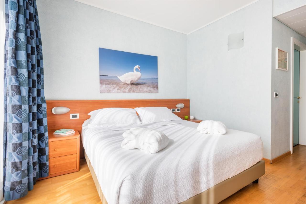 Hotel Gabry Riva del Garda Extérieur photo