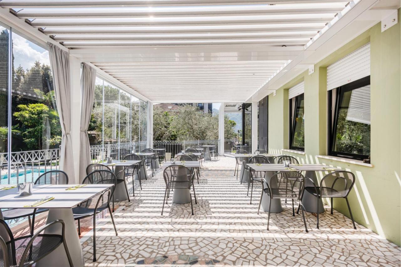 Hotel Gabry Riva del Garda Extérieur photo
