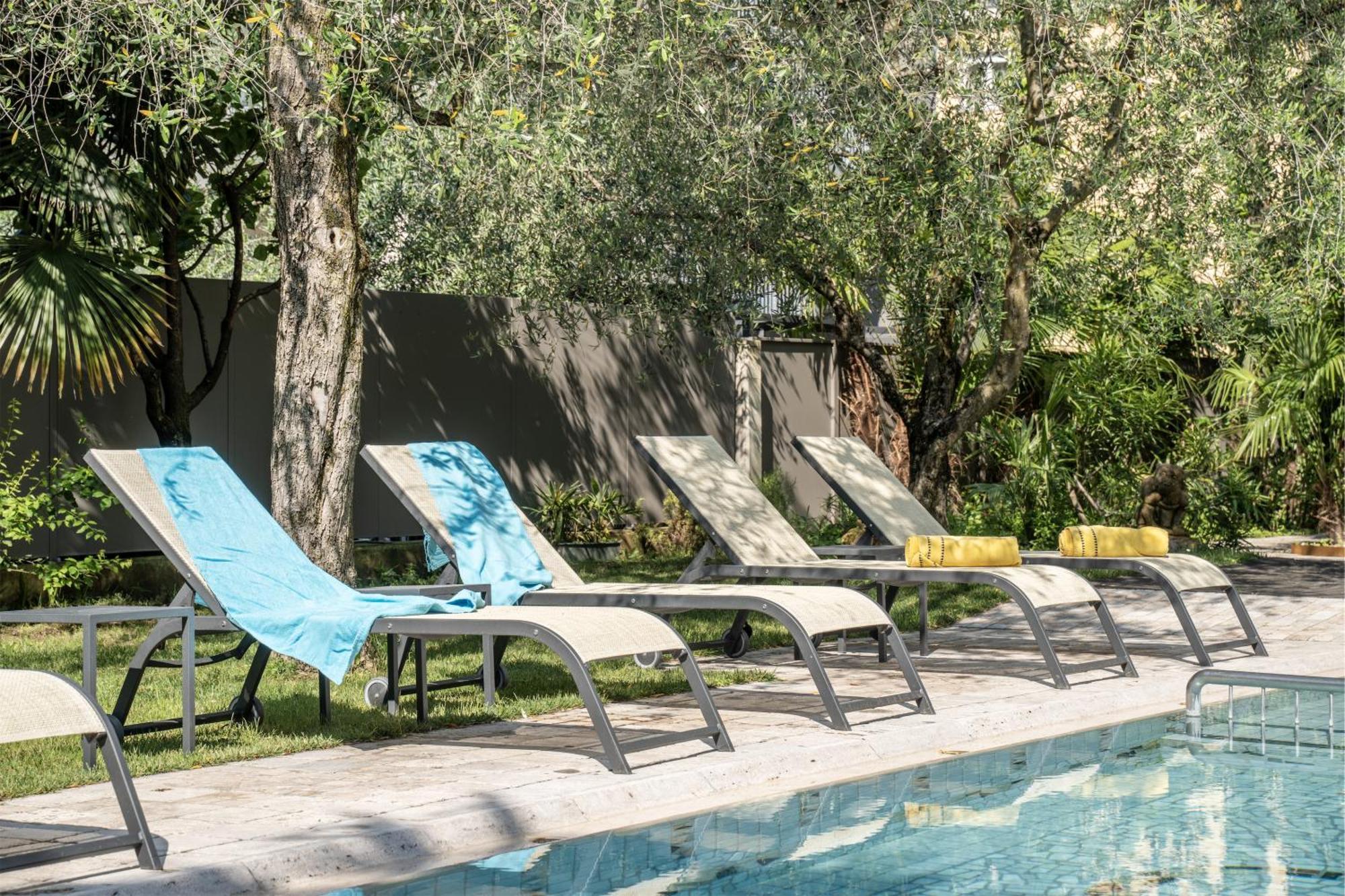 Hotel Gabry Riva del Garda Extérieur photo